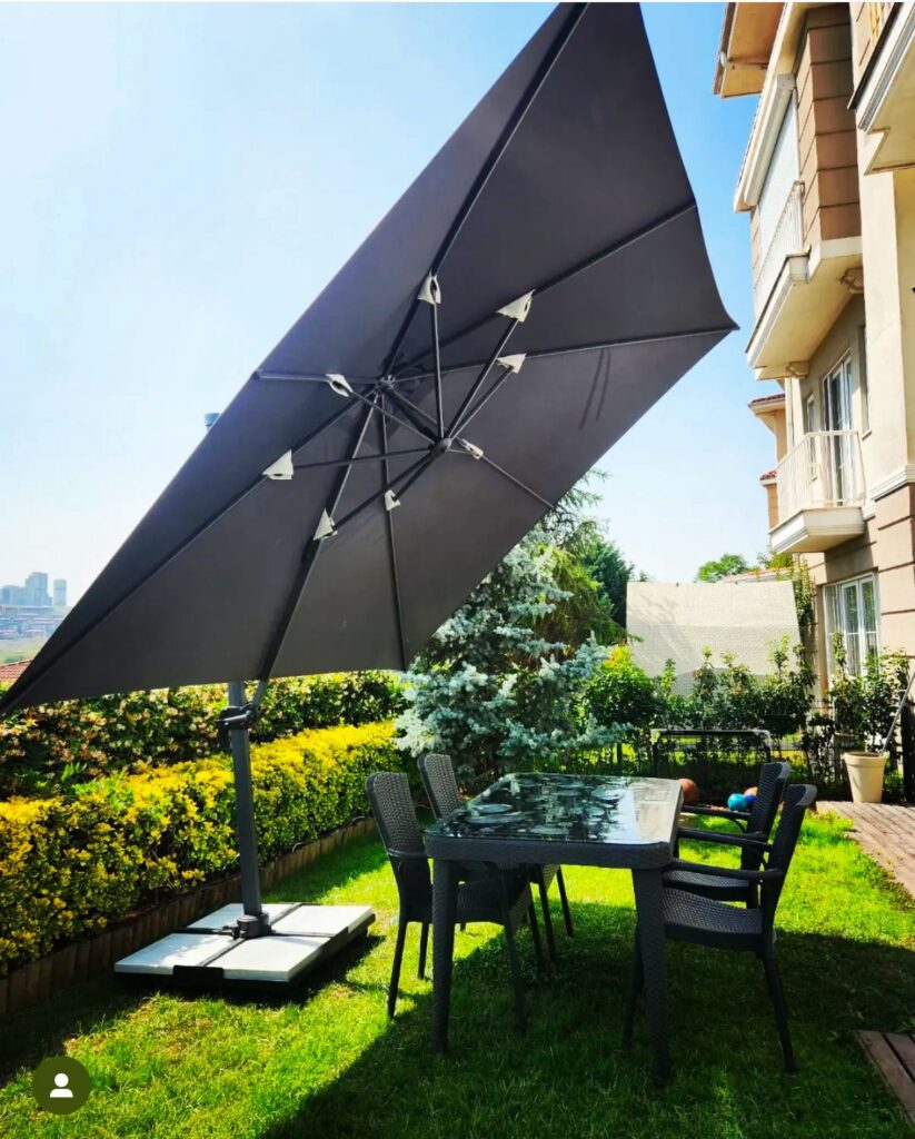 Yandan Gövdeli Şemsiyeler